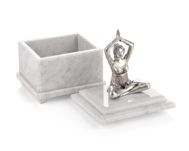 Шкатулка «Йога» серебро и мрамор