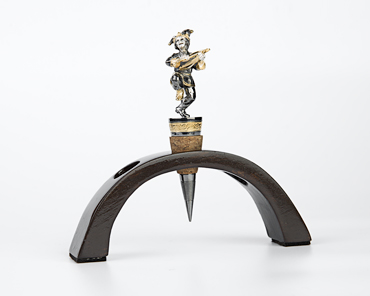 Серебряный пробочник «Скоморох с гудком»