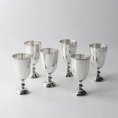 Серебряный набор рюмок «№1» - 6 предметов Серебряный набор рюмок «№1» - 6 предметов