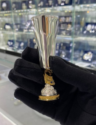 Серебряная рюмка «Золотая рыбка» с позолотой