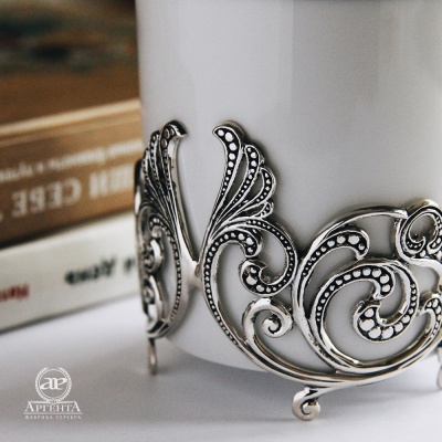 2 кофейные чашки «Витая» с ложками