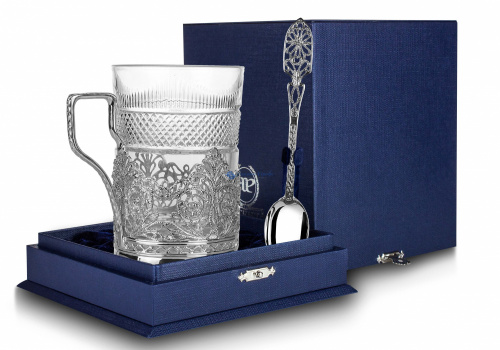 Подстаканник из серебра «Скань» литой с ложкой