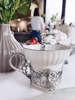 Чашка чайная «Кружевные узоры» с ложкой