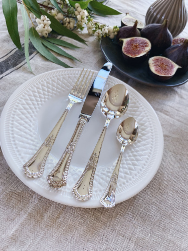 Серебряный столовый набор «Фаворит» 48 предметов
