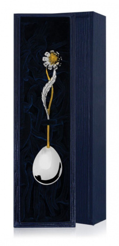 Серебряная чайная ложка «Ромашка» с позолотой Серебряная чайная ложка «Ромашка» с позолотой