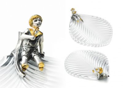 Закусочная тарелочка «Мальчик с цветами» серебро и хрусталь