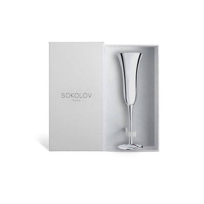 Серебряный фужер