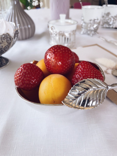 Ваза «Яблоко» из серебра