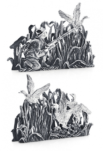 Подставка из серебра для визиток «На охоте»