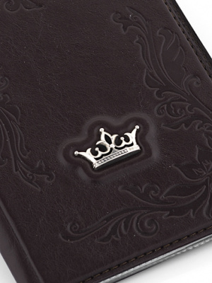 Обложка для автодокументов "Королева"