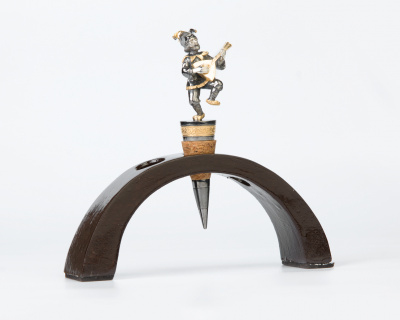 Серебряный пробочник «Скоморох с балалайкой»