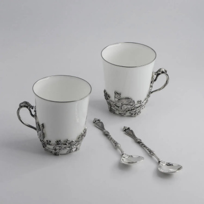 2 чашки чайные «Куница» с ложками