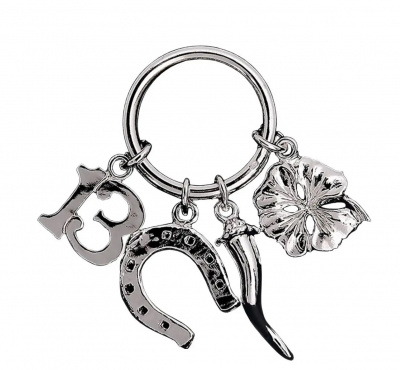 Серебряный брелок для ключей «На счастье» Серебряный брелок для ключей «На счастье»