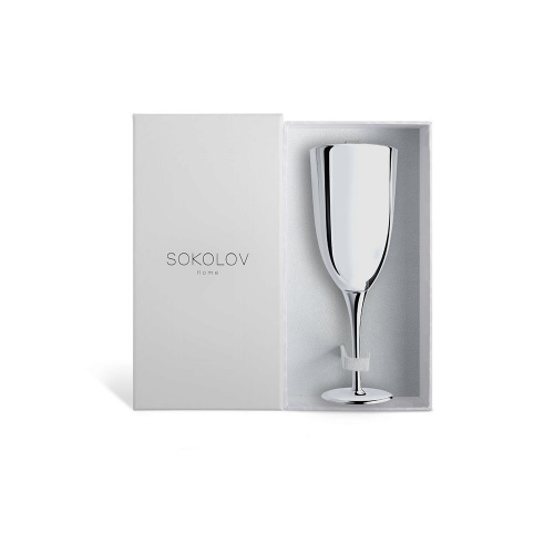 Серебряный бокал