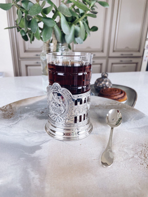 Серебряный подстаканник «Георгий победоносец» с ложкой в футляре