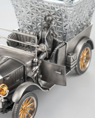 Орешница «Автомобиль»