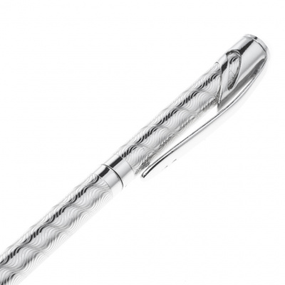 Серебряная ручка