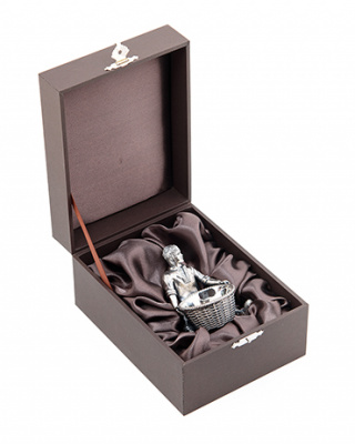 Подставка под яйцо «Корзинщик»