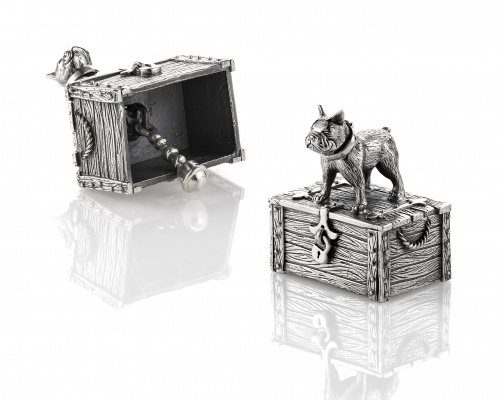 Серебряный колокольчик «Бульдог на сундуке»