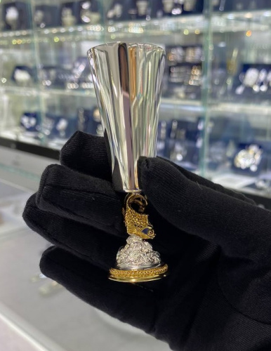 Серебряная рюмка «Золотая рыбка» с позолотой