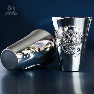 2 серебряные стопки «Герб»